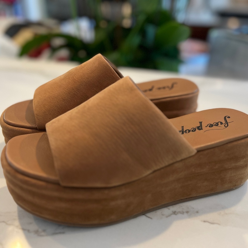 Free people stacked slide